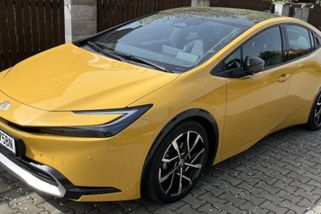Nový Prius: Krasavec nabitý moderními technologiemi jezdí dynamicky i efektivně